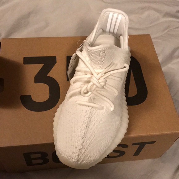 NEW in box. YEEZY boost 350 V2. - Picture 2 of 7